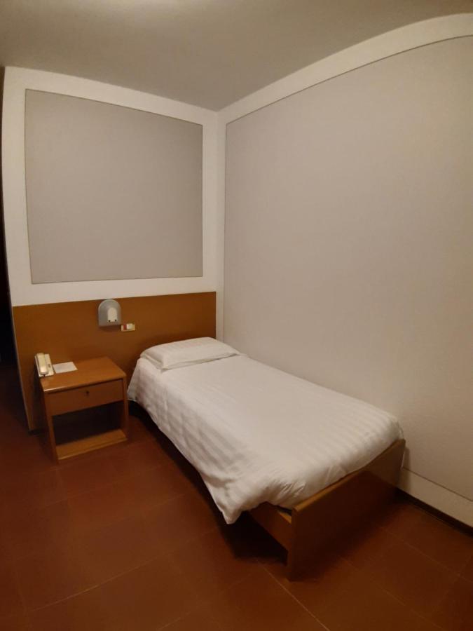 Hotel Ristorante Centrale Vestone Szoba fotó