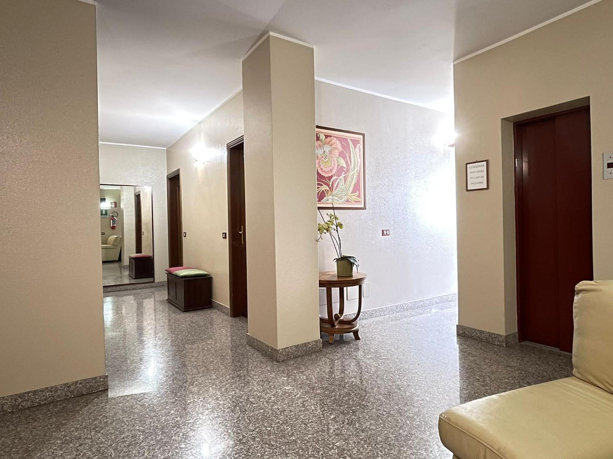 Hotel Ristorante Centrale Vestone Kültér fotó